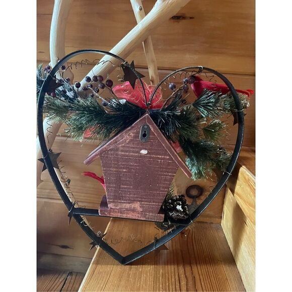 Small Christmas Wreath - Picture 3 of 4